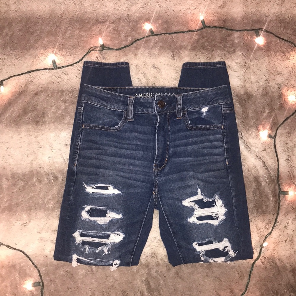 AMERICAN EAGLE SKINNY JEANS